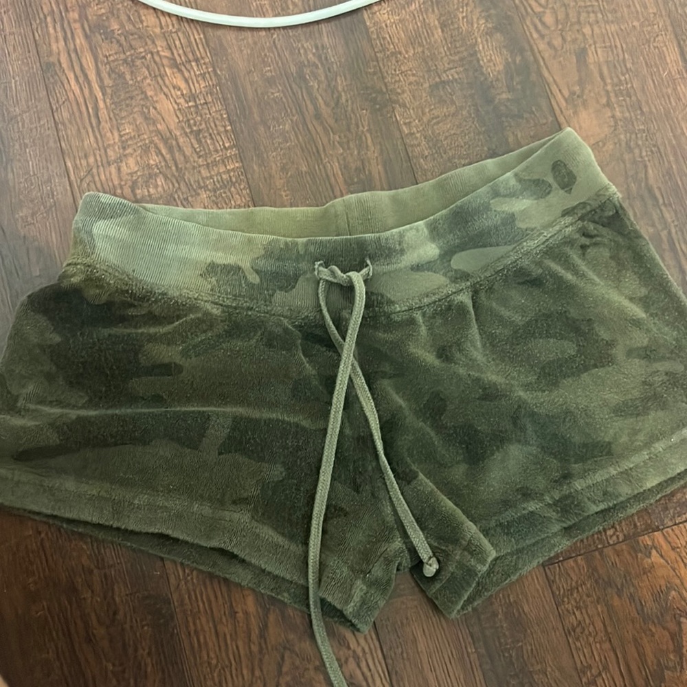 Hardtail shorts - Picture 1 of 3